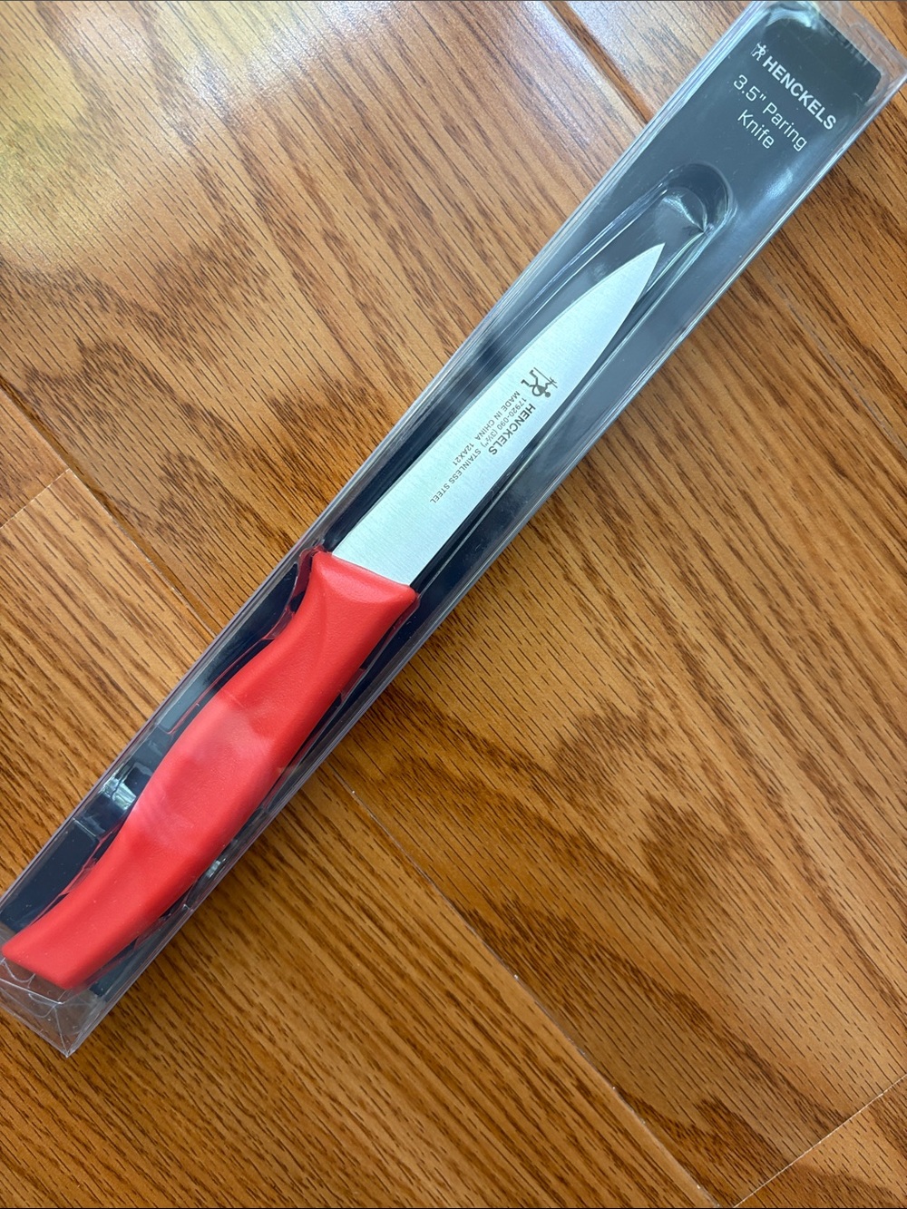 NWOT Henckels 3.5” Paring Knife with Red Handle
